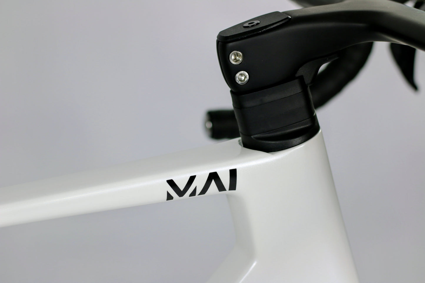 Mai Glide 500 - Carbon Aero Rennrad - Shimano 105