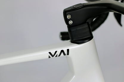 Mai Glide 500 - Carbon Aero Rennrad - Shimano 105