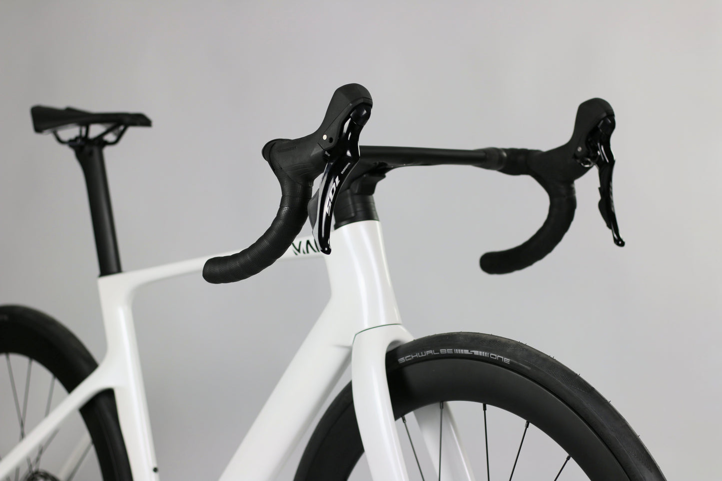 Mai Glide 500 - Carbon Aero Rennrad - Shimano 105