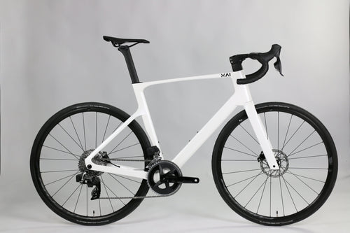 Mai Glide 700 - Carbon Aero Rennrad - SRAM Rival AXS 2x12