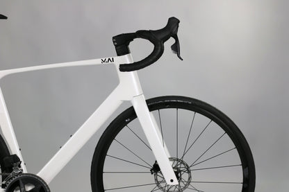 Mai Glide 700 - Carbon Aero Rennrad - SRAM Rival AXS 2x12