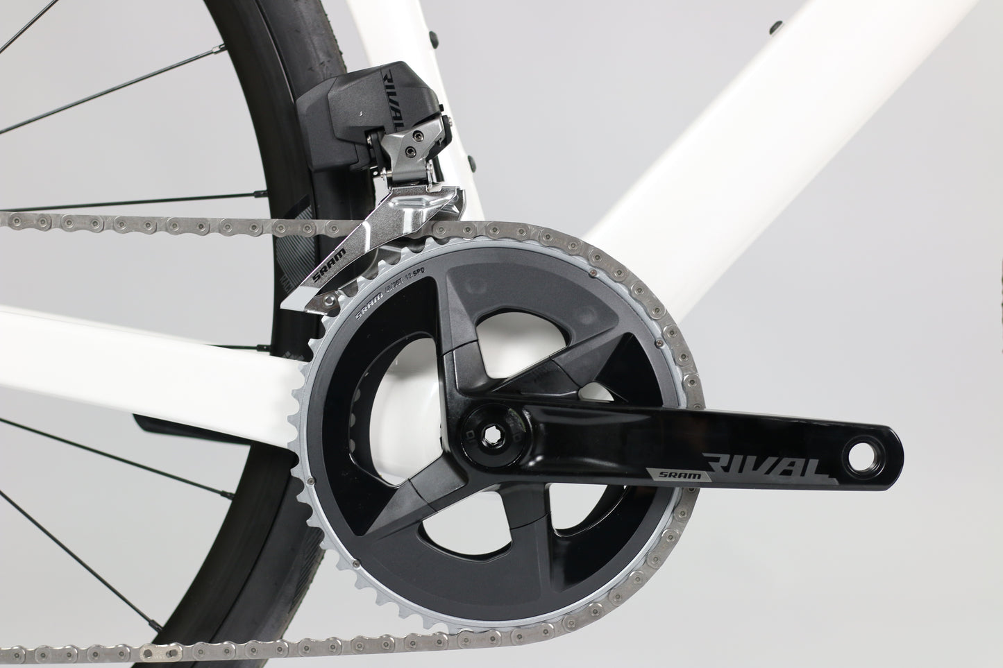 Mai Glide 700 - Carbon Aero Rennrad - SRAM Rival AXS 2x12