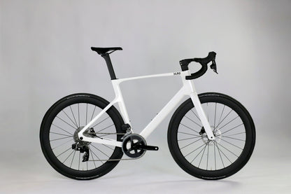 Mai Glide 700 - Carbon Aero Rennrad - SRAM Rival AXS 2x12