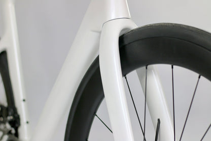 Mai Glide 700 - Carbon Aero Rennrad - SRAM Rival AXS 2x12