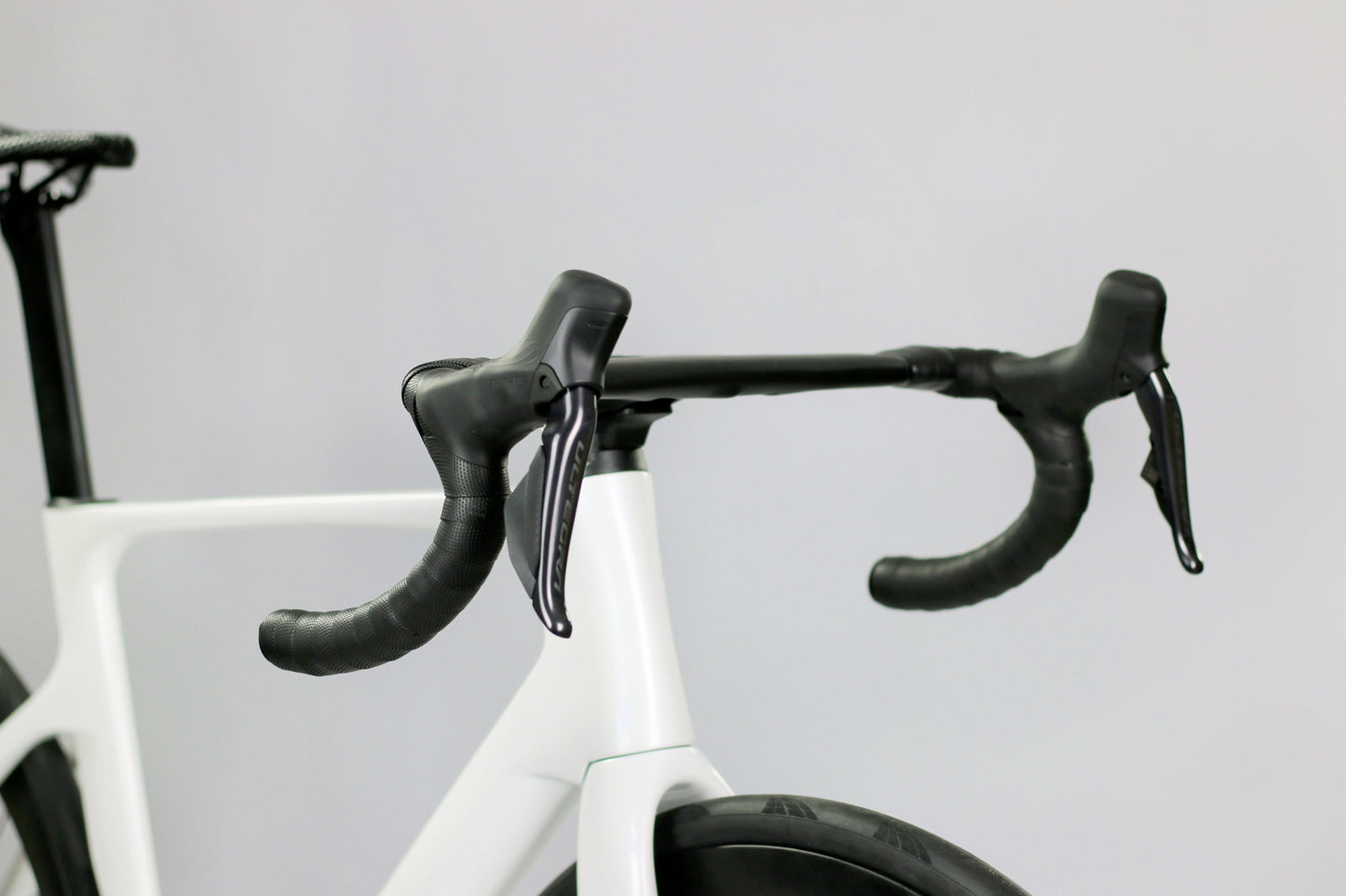 Mai Glide 1000 EVO - Carbon Aero Rennrad - Shimano Ultegra Di2 2x12