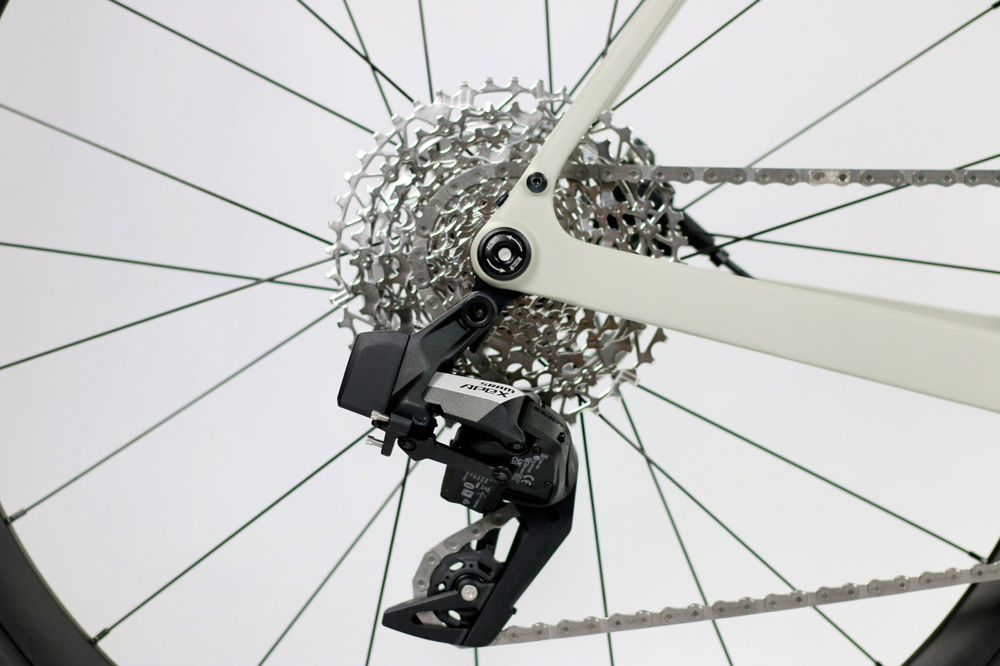 Mai Versa CGP Allroad 700 - Carbon Gravelbike - SRAM Apex XPLR AXS 1x12