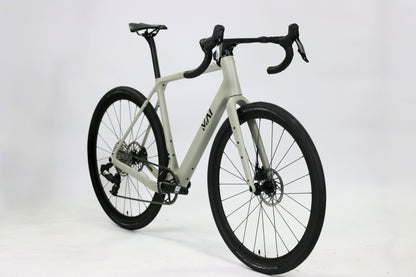 Mai Versa CGP Allroad 700 - Carbon Gravelbike - SRAM Apex XPLR AXS 1x12