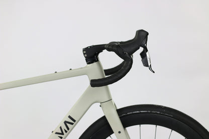 Mai Versa CGP Allroad 700 - Carbon Gravelbike - SRAM Apex XPLR AXS 1x12